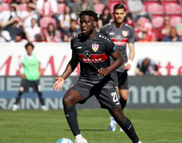 斯图加特取胜止跌，守住保级大门