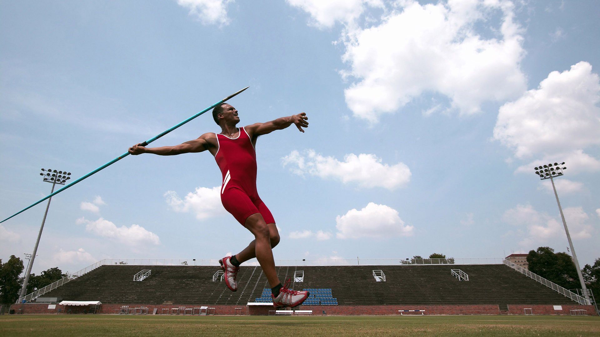 F1新赛季揭幕战之夜,拉亚,大场面先生