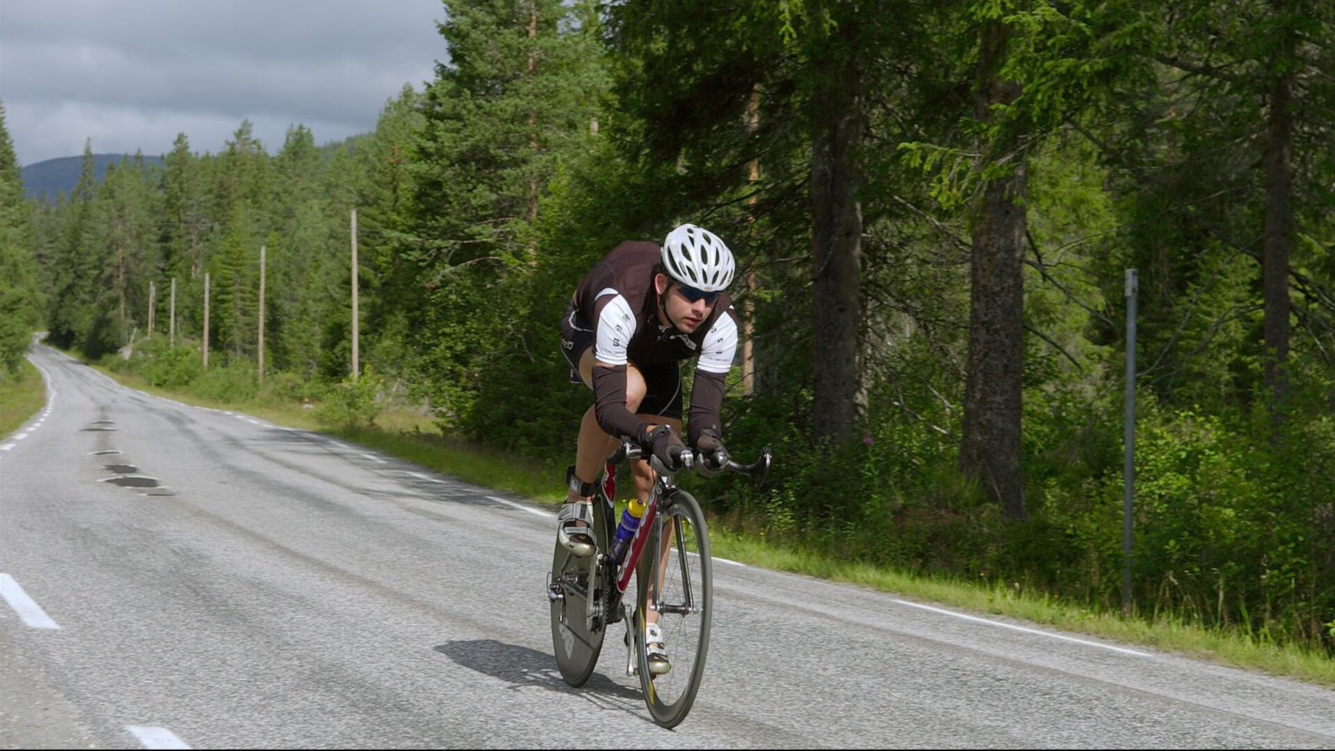 赛道与球场,当米切尔的F1雷霆火力压制马刺式战术