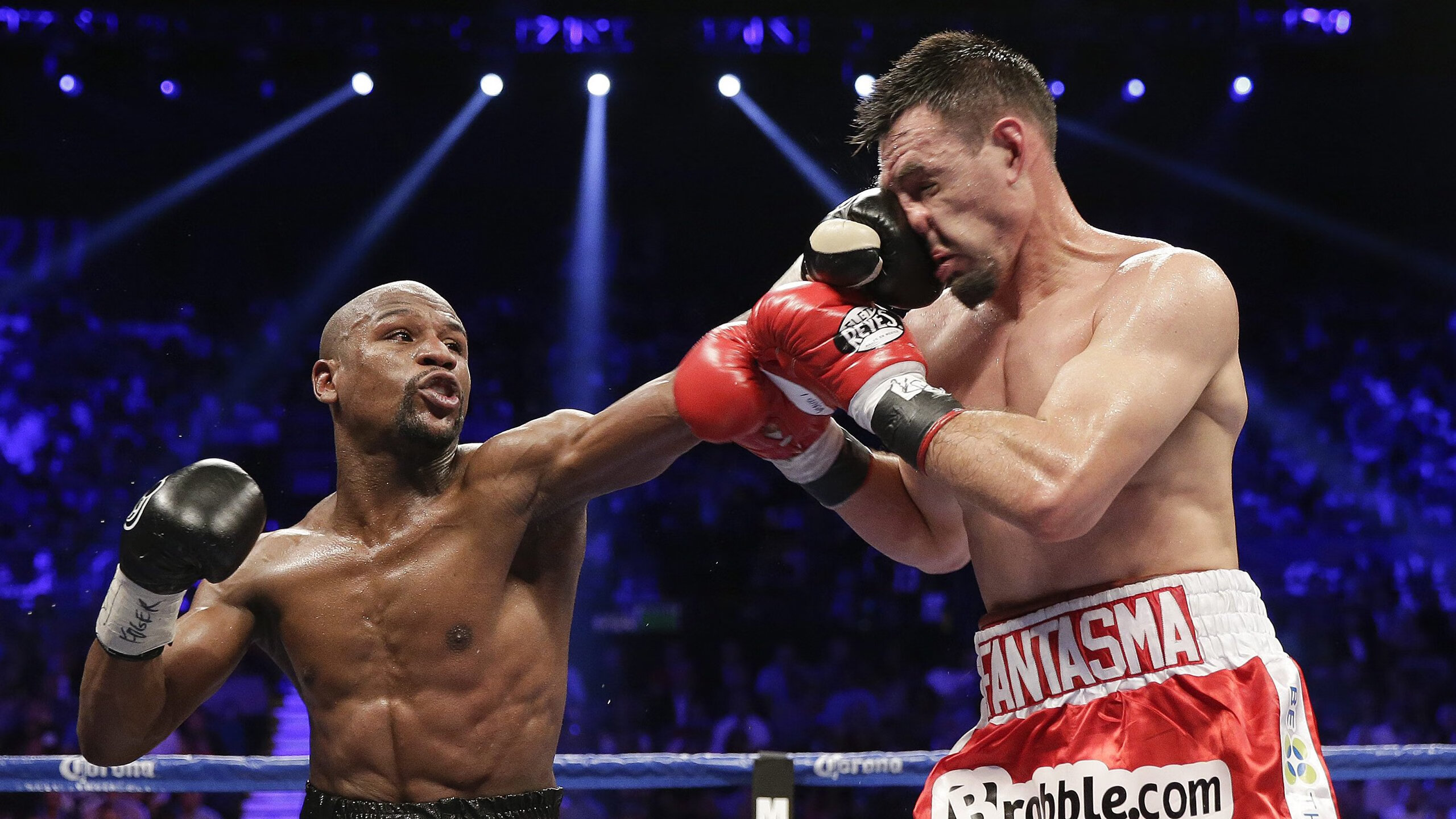 绿军雷霆,当欧冠决赛的聚光灯照进NBA生死战场